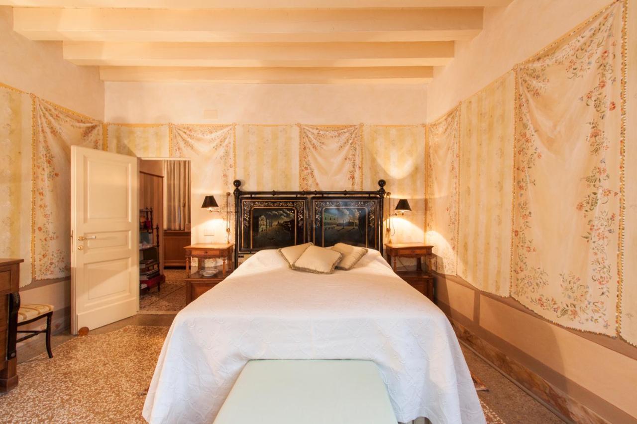 Explore Venice From A Sophisticated Hideaway In San Polo 外观 照片