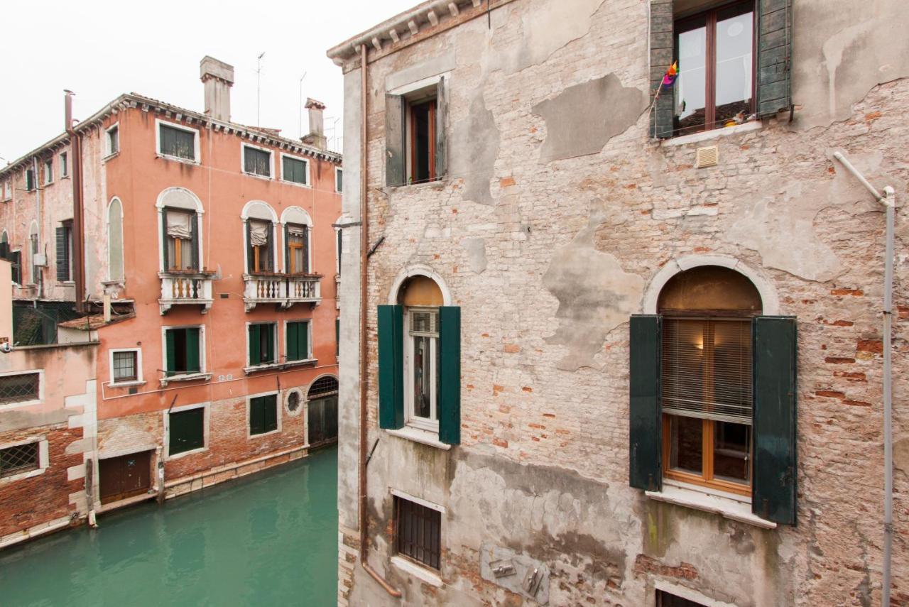 Explore Venice From A Sophisticated Hideaway In San Polo 外观 照片